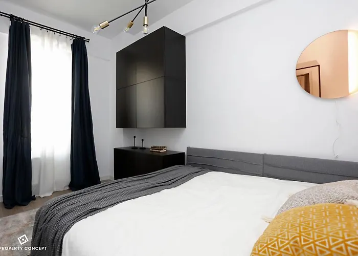 Apartment 927